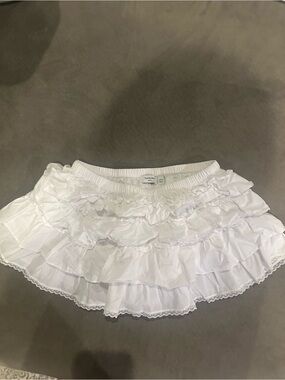 Aritzia Sunday Best Theo Poplin Skort